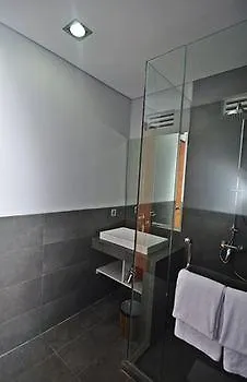 Transera Kamini Legian Hotel Indonesia