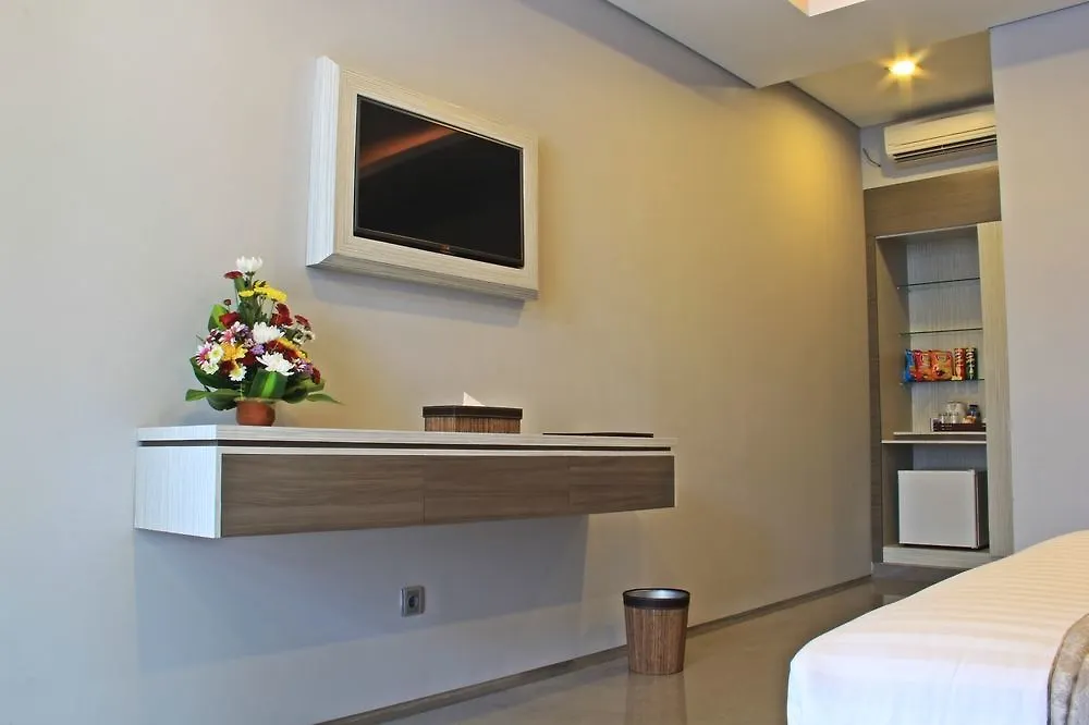 Transera Kamini Legian Hotel Indonesia